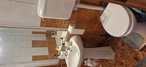 vand apartament 2 camere - imagine 6