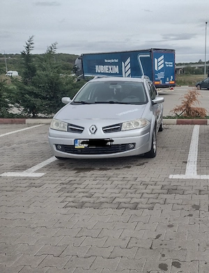 Renault grandtour 2 v s  - imagine 3