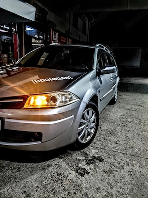 Renault grandtour 2 v s  - imagine 2