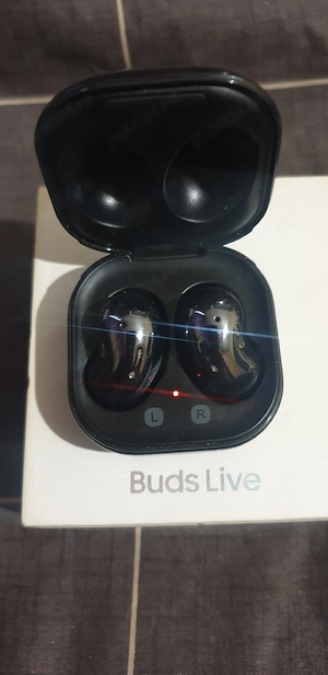 casti samsung galaxy buds live