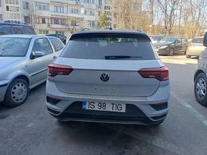 VW T-ROC 1,6 TDI pachet R-line  - imagine 6