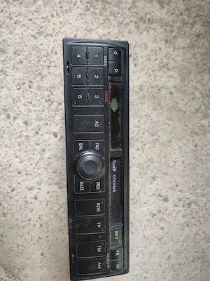 Casetofon auto e de pe Audi A4b5  - imagine 5