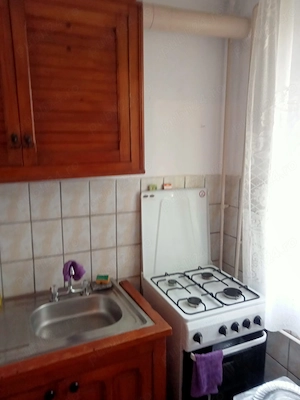 Închiriez apartament 1 camera - imagine 2