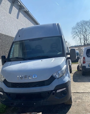 Vând duba iveco daily - imagine 4