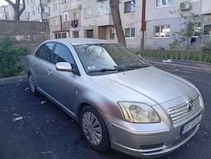 Vând mașină Toyota avensis  - imagine 2