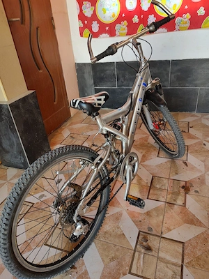 Bicicleta Roți de 24 "