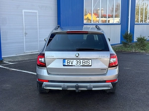 Skoda Octavia Scout DSG 4x4 Euro6 - imagine 6