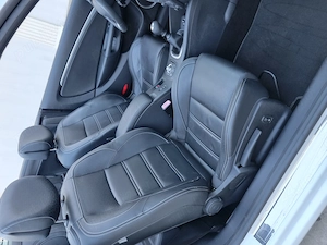 Renault Megan Cabrio 2011 motor 1.4 benzina 130 cai euro 5 - imagine 8