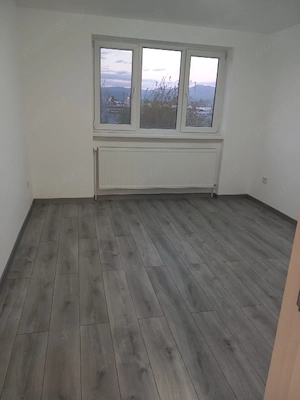 apartament cu 2 camere - imagine 4
