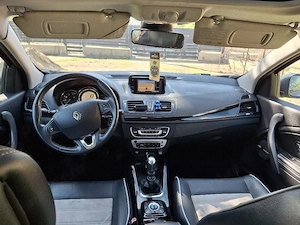 Renault megane Bose - imagine 5
