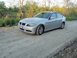BMW seria 3 E9  Diesel - cutie automata - întreținută - acte Italia  - imagine 7