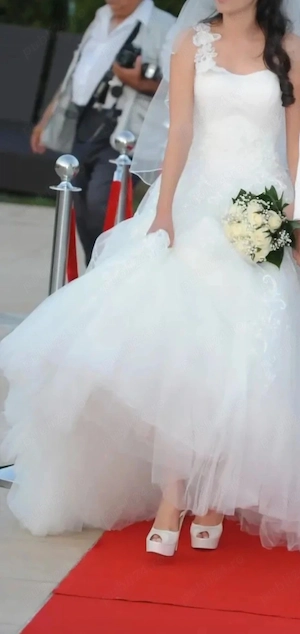 Rochie mireasa La sposa