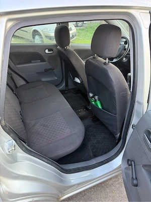 ford fiesta 1.4 benzina