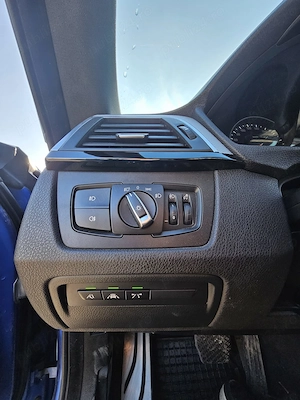 BMW Seria 3 320d xDrive AT - imagine 8