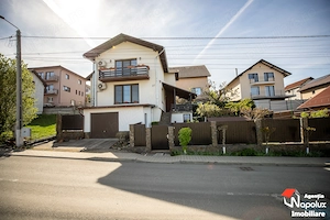 Casă individuală de vânzare în Dezmir | confort, spațiu și priveliște superbă! 