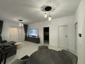     Apartament 3 camere în Giroc + loc de parcare inclus - imagine 2