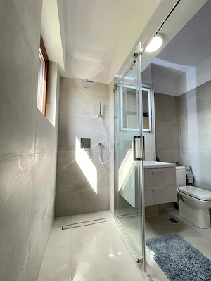 Apartament spatios 3 camere - Etaj 1 3 - Loc parcare - Terasa 17 mp - imagine 7