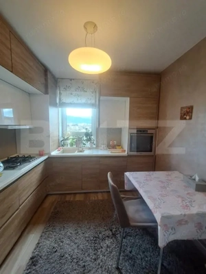 Apartament 3 camere, 2 balcoane, 2 bai, 2 parcari - Tractorul - imagine 4