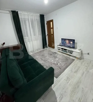 Apartament 2 camere, 30 mp, zona Valea Roșie - imagine 2