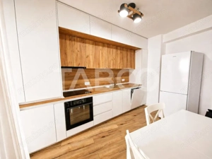 Apartament de vanzare 3 camere 2 bai balcon si 2 locuri de parcare - imagine 3