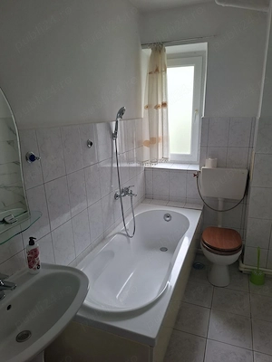 închiriez apartament recent renovat, 2 camere, Energiei - imagine 2