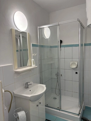 CENTRAL Garsonieră la curte pe 2 nivele   Rond Coșbuc | 1400 lei - imagine 4