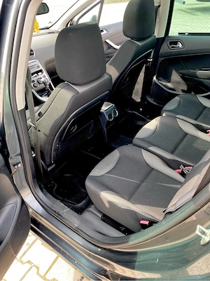 peugeot 308 SW - imagine 2