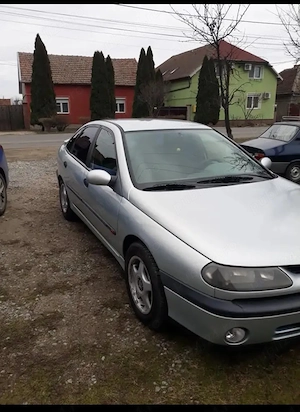 Renault Laguna GPL Benzină  - imagine 2