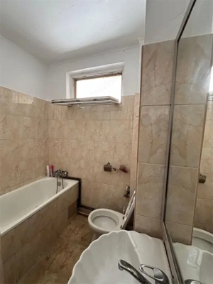 Apartament 3 camere, 71 mp, zona Centrala - imagine 10