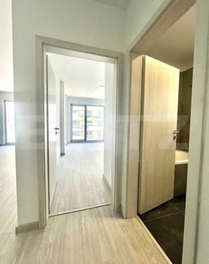 Apartament semidecomandat, 54,74 mp utili, terasa, garaj, zona Eroilor - imagine 3