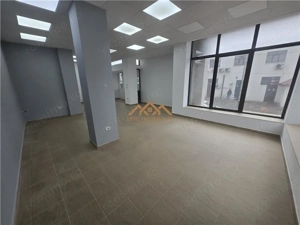 Spatiu Comercial | Zona cu vad | 70mp - imagine 3