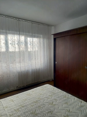 Proprietar,închiriez apartament - imagine 8