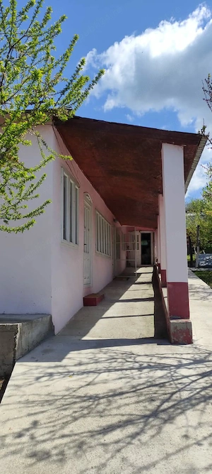 Casă de vânzare în Costache Negri - imagine 3