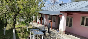 Casă de vânzare în Costache Negri - imagine 8