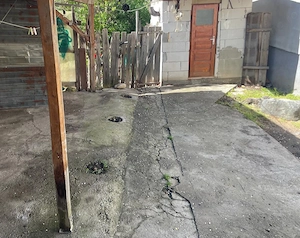 Casa de vânzare în Mehadia, ușor negociabil ! - imagine 3