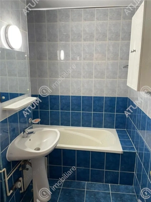 Apartament 3 camere decomandate in zona Vasile Aaron din Sibiu - imagine 11