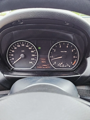 bmw seria 1 2009 - imagine 2