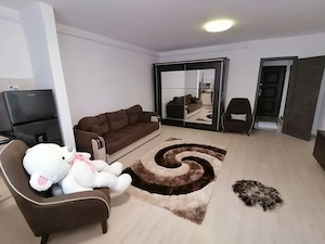 Garsoniera in zona Sanpetru (Subcetate Residence) - imagine 4