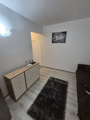 Închiriez apartament doua camere Tomis Nord
