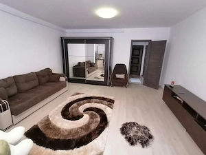 Garsoniera in zona Sanpetru (Subcetate Residence) - imagine 8