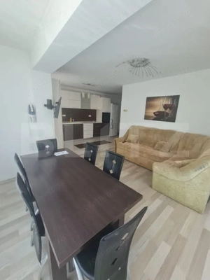 Apartament cu 3 camere, parcare inclusa in pret, zona Florilor - imagine 4