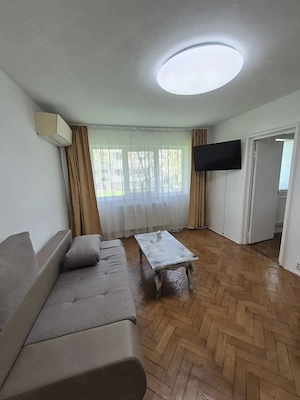 Apartament 2 camere la parter  inalt cu balcon zona Circumvalatiunii Dacia centrala proprie - imagine 3