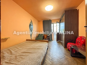 Ap. 2 camere in Mun. Deva, Jud. HD, zona Armatei, Aleea Jiului, 42 mp, in circuit, etaj 1.