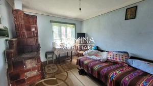 Vanzare casa traditionala, teren 1583 mp, Polovragi  - imagine 7