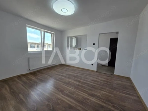 Apartament 2 camere semidecomandat renovat 2026 suprafata 42 mp - imagine 2