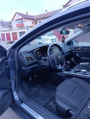 Renault Megane IV 1.3 benzină an 2019 - imagine 9