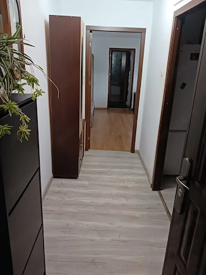 Închiriez apartament 2 camere - imagine 5