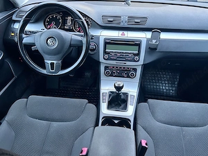 Volkswagen Passat 2010 1.8 L TFSI 160 cp km reali stare impecabila - imagine 6