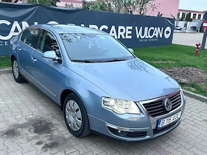 Volkswagen Passat 2010 1.8 L TFSI 160 cp km reali stare impecabila - imagine 7