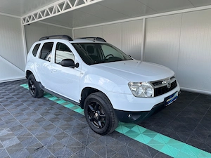 Dacia Duster 1.5 Diesel 107 CP An 2011 - imagine 9